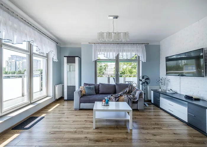 Lion - Rooftop With Terrace